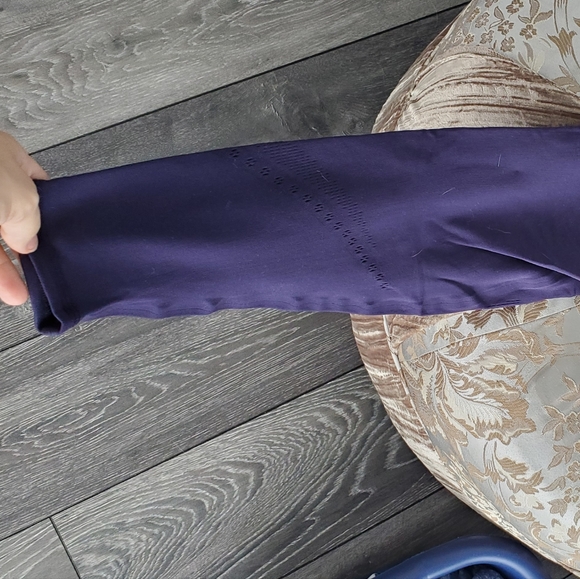 Lululemon mesh yoga pants - Picture 5 of 5
